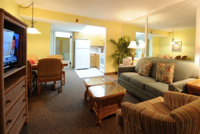 Imagen de la habitación del Hotel Destin Holiday Beach Resort. Foto 5