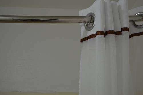 Imagen de la habitación del Hotel Destin Inn and Suites. Foto 8
