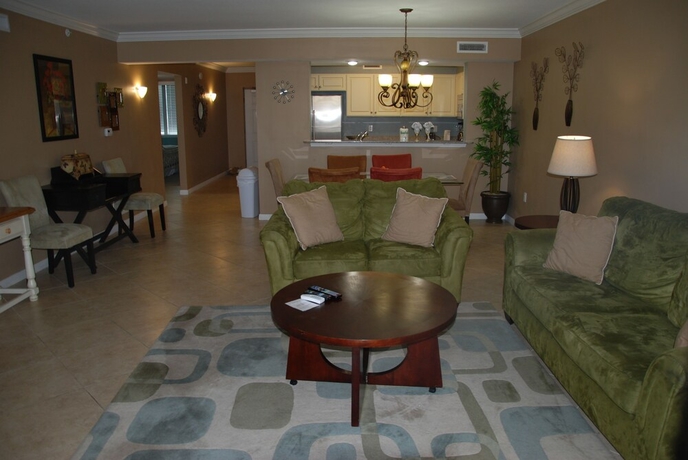 Imagen de la habitación del Hotel Destin West Vacations. Foto 11