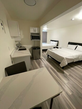 Imagen de la habitación del Hotel Destination Inn, Radium Hot Springs. Foto 15