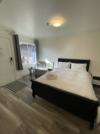 Imagen general del Hotel Destination Inn, Radium Hot Springs. Foto 7