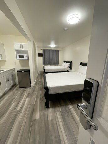 Imagen general del Hotel Destination Inn, Radium Hot Springs. Foto 10