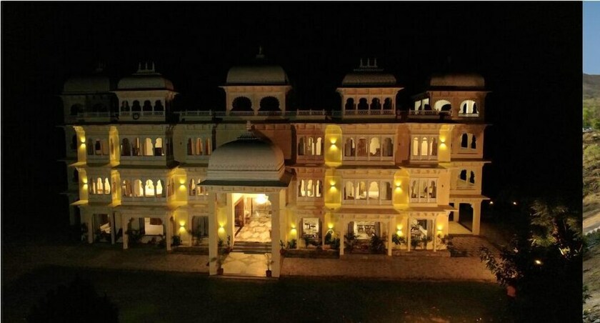 Imagen general del Hotel Destinn The Neergarh Palace And Resort. Foto 14