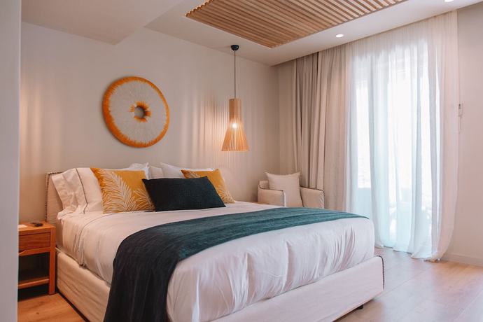 Imagen de la habitación del Hotel Destino Anamar Mykonos. Foto 19