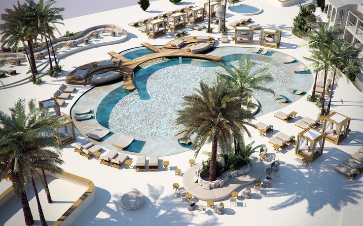 Imagen de la piscina del Hotel Destino Five Ibiza. Foto 16