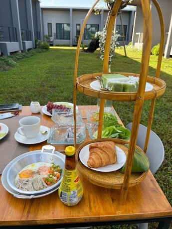 Imagen general del Hotel Destino Surin. Foto 3