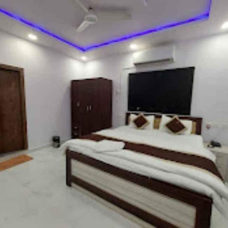 Imagen de la habitación del Hotel Destiny. Foto 9