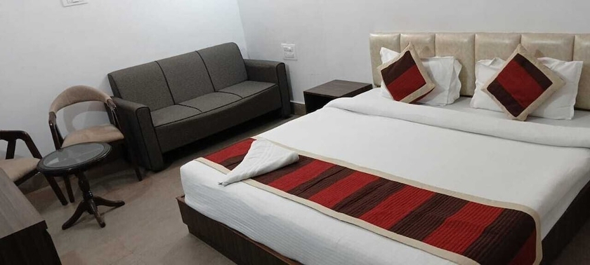 Imagen de la habitación del Hotel Destiny. Foto 13