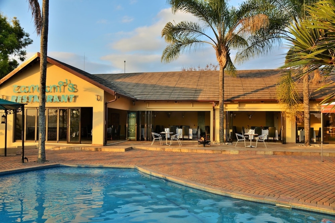 Imagen de la piscina del Hotel Destiny Lodge White River. Foto 14