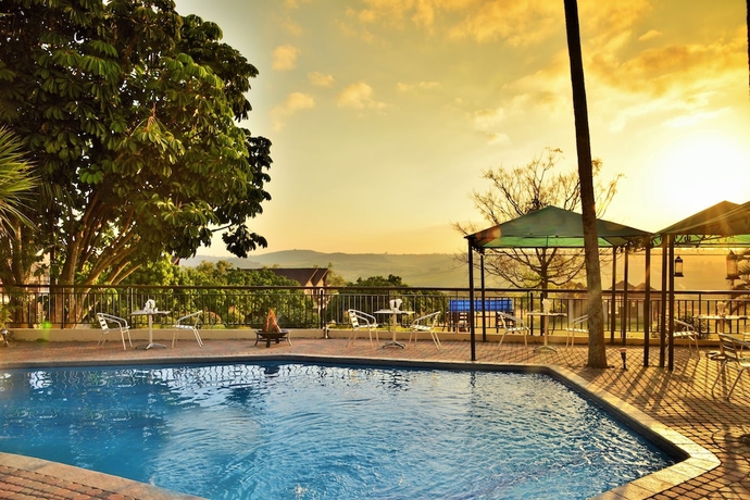 Imagen de la piscina del Hotel Destiny Lodge White River. Foto 18