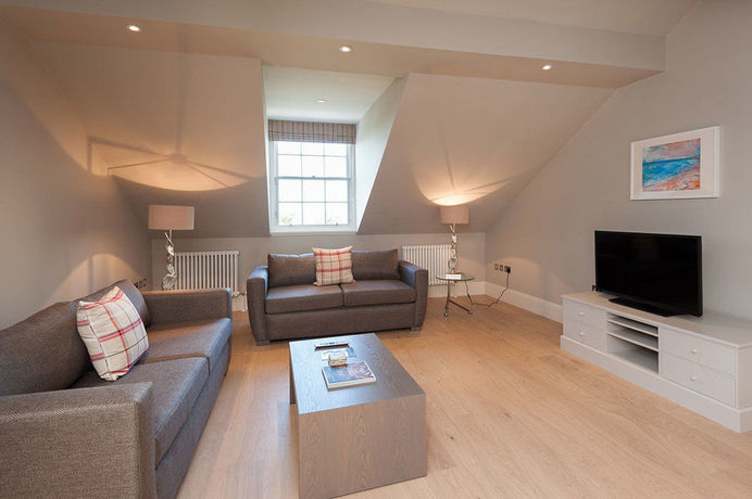 Imagen de los interiores del Hotel Destiny Scotland - Q-residence. Foto 14