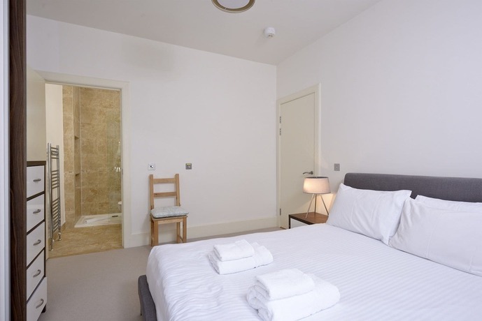 Imagen de la habitación del Hotel Destiny Scotland - St. Andrew Square Apartments. Foto 13