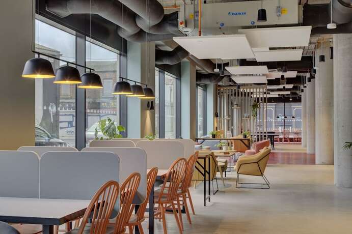 Imagen general del Hotel Destiny Student - Ardee Point. Foto 6