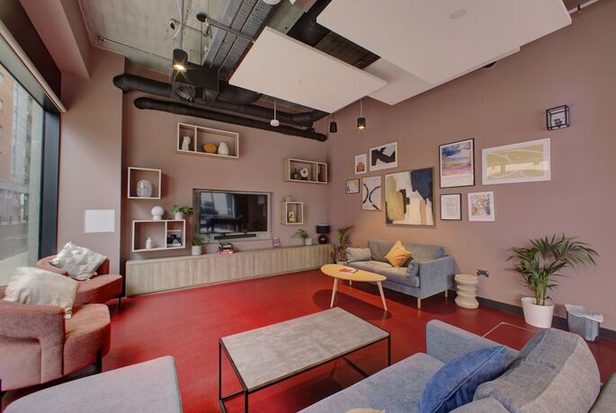 Imagen general del Hotel Destiny Student - Ardee Point. Foto 12