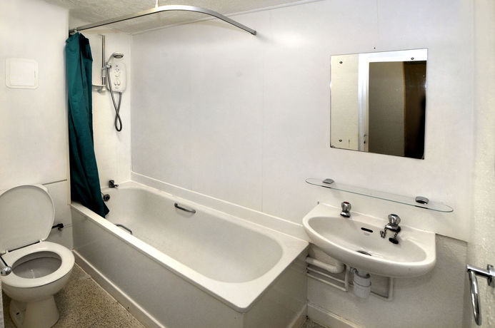 Imagen general del Hotel Destiny Student Meadow Court - Campus Accommodation. Foto 2