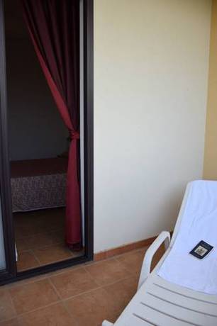 Imagen de la habitación del Hotel Desusino Residence. Foto 3