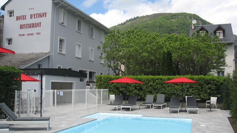Imagen de la piscina del Hotel D'etigny. Foto 12