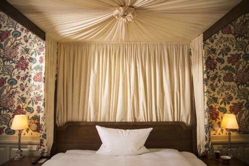 Imagen de la habitación del Hotel Detmolder Hof. Foto 10