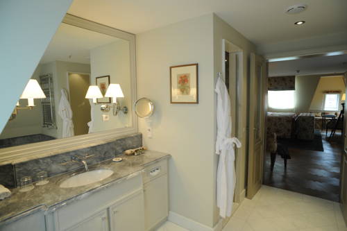 Imagen de la habitación del Hotel Detmolder Hof. Foto 12