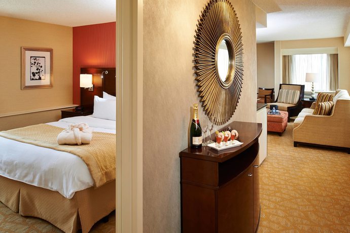 Imagen de la habitación del Hotel Detroit Marriott Livonia. Foto 4