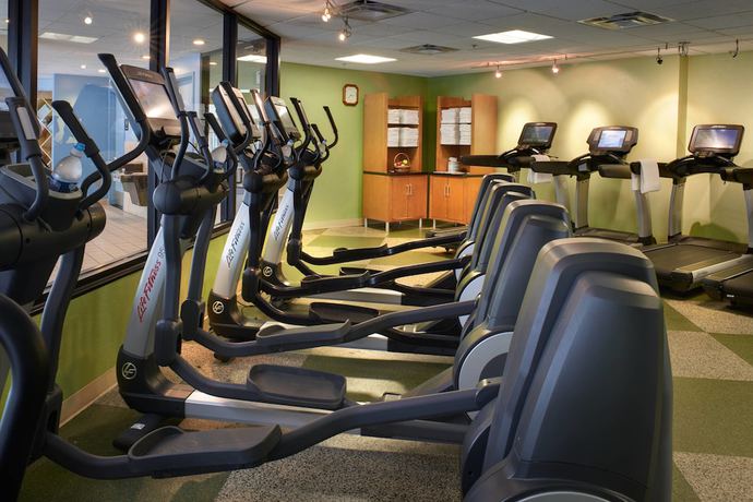 Imagen de los interiores del Hotel Detroit Marriott Livonia. Foto 9
