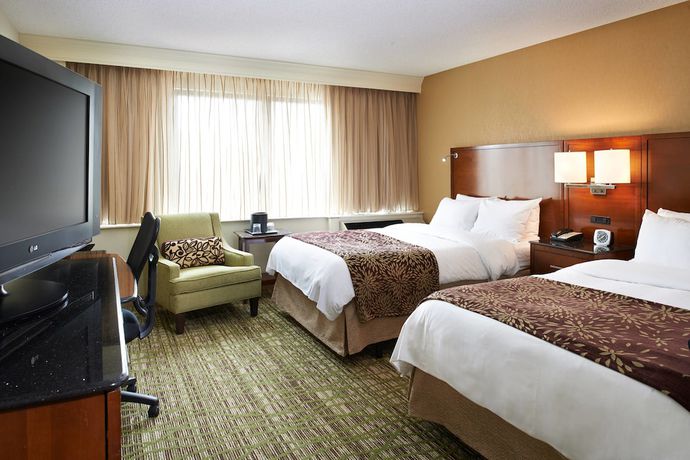Imagen del bar/restaurante del Hotel Detroit Marriott Livonia. Foto 3