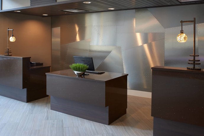 Imagen de los interiores del Hotel Detroit Marriott Southfield. Foto 17