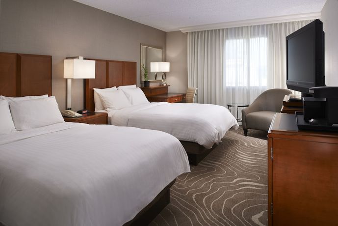 Imagen de la habitación del Hotel Detroit Metro Airport Marriott. Foto 4