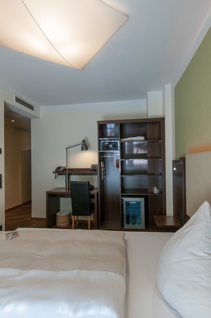 Imagen de la habitación del Hotel Deutsche Eiche. Foto 2