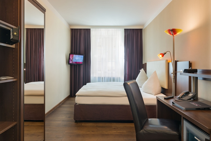 Imagen de la habitación del Hotel Deutsche Eiche. Foto 7