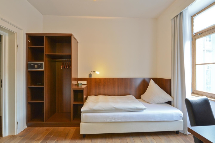 Imagen de la habitación del Hotel Deutsche Eiche. Foto 12