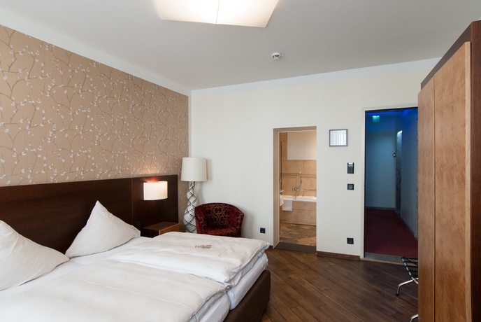 Imagen de la habitación del Hotel Deutsche Eiche. Foto 16