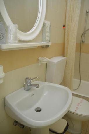 Imagen de la habitación del Hotel Deutsche Familien. Foto 7