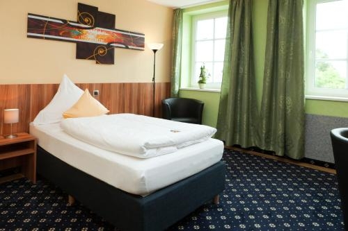 Imagen de la habitación del Hotel Deutscher Hof, Babenhausen. Foto 9