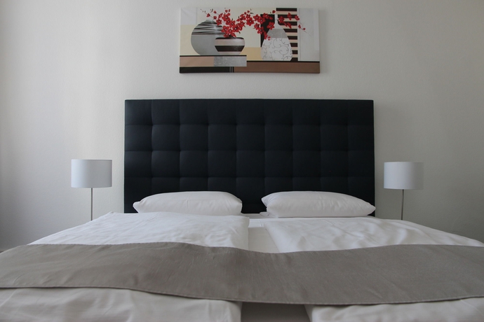 Imagen de la habitación del Hotel Deutscher Kaiser, Baden Baden. Foto 16