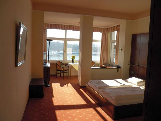 Imagen de los interiores del Hotel Deutscher Kaiser, Lubeck. Foto 13