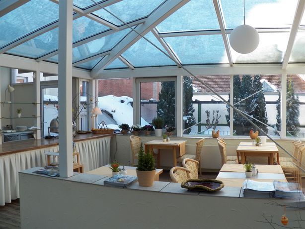 Imagen de los interiores del Hotel Deutscher Kaiser, Lubeck. Foto 15