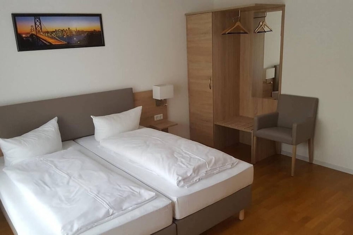 Imagen de la habitación del Hotel Deutsches Haus Neugraben. Foto 7