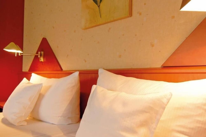 Imagen de la habitación del Hotel Deutsches Haus Neugraben. Foto 9