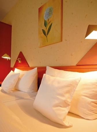 Imagen de la habitación del Hotel Deutsches Haus Neugraben. Foto 15