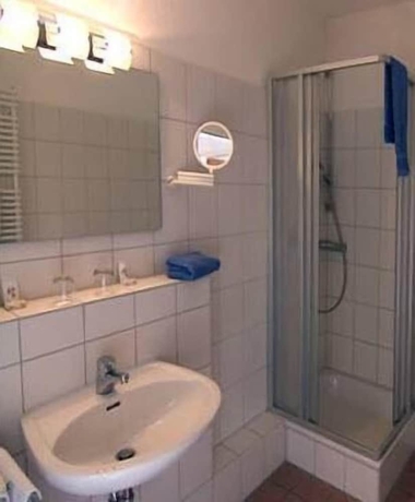 Imagen de la habitación del Hotel Deutsches Haus Neugraben. Foto 18