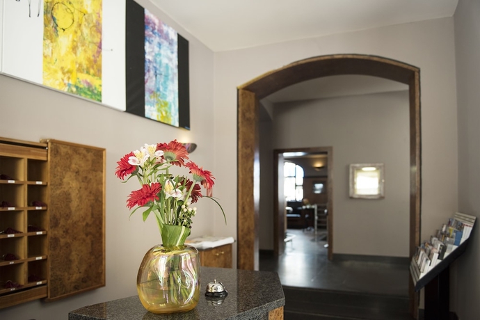 Imagen de los interiores del Hotel Deutsches Theater. Foto 16