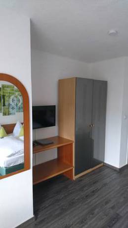 Imagen de la habitación del Hotel Deutschherrenhof, Tr&eacute;veris. Foto 3