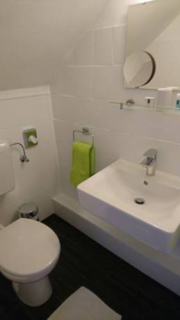 Imagen de la habitación del Hotel Deutschherrenhof, Tr&eacute;veris. Foto 5