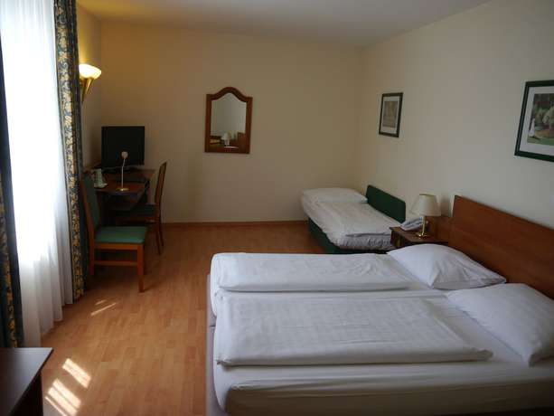 Imagen de la habitación del Hotel Deutschmeister, Viena. Foto 7