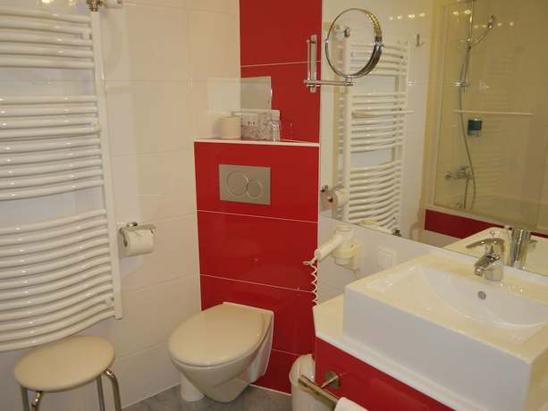Imagen de la habitación del Hotel Deutschmeister, Viena. Foto 15