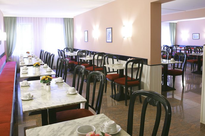 Imagen del bar/restaurante del Hotel Deutschmeister, Viena. Foto 4