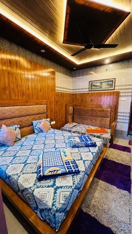 Imagen de la habitación del Hotel Dev Bhumi. Foto 2