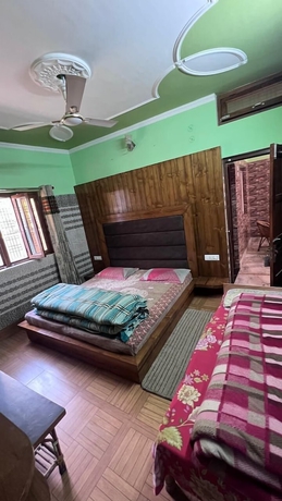 Imagen de la habitación del Hotel Dev Bhumi. Foto 4