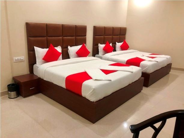 Imagen de la habitación del Hotel Dev Ganga. Foto 16